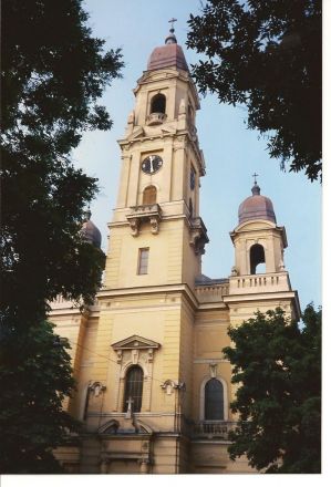 En av stadens kyrkor. En av stadens kyrkor.